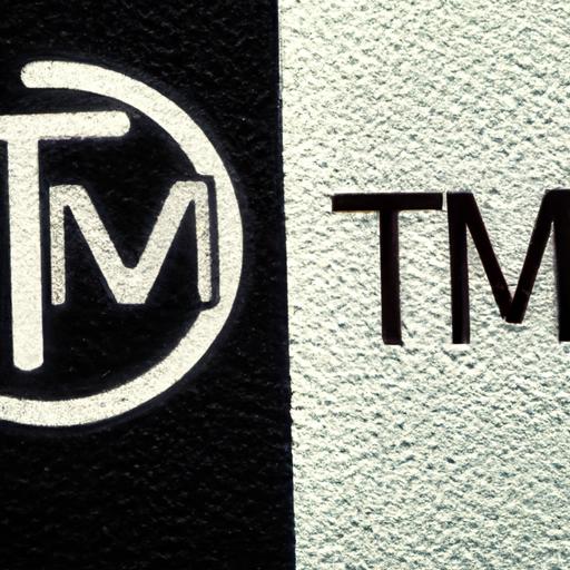 TM vs. ® Symbol - Comparison of TM and ® symbols